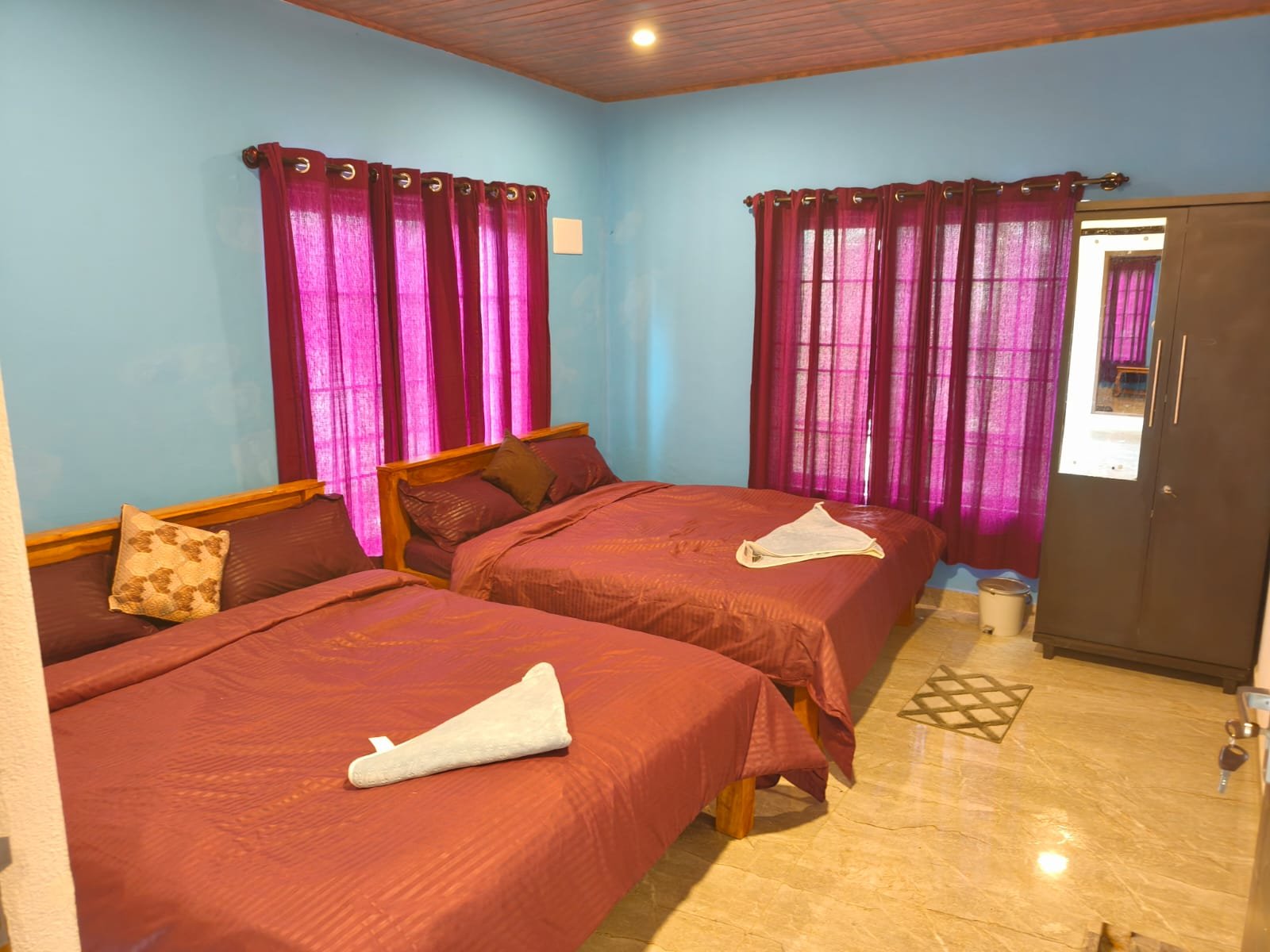 Dream Estate Stay bedroom